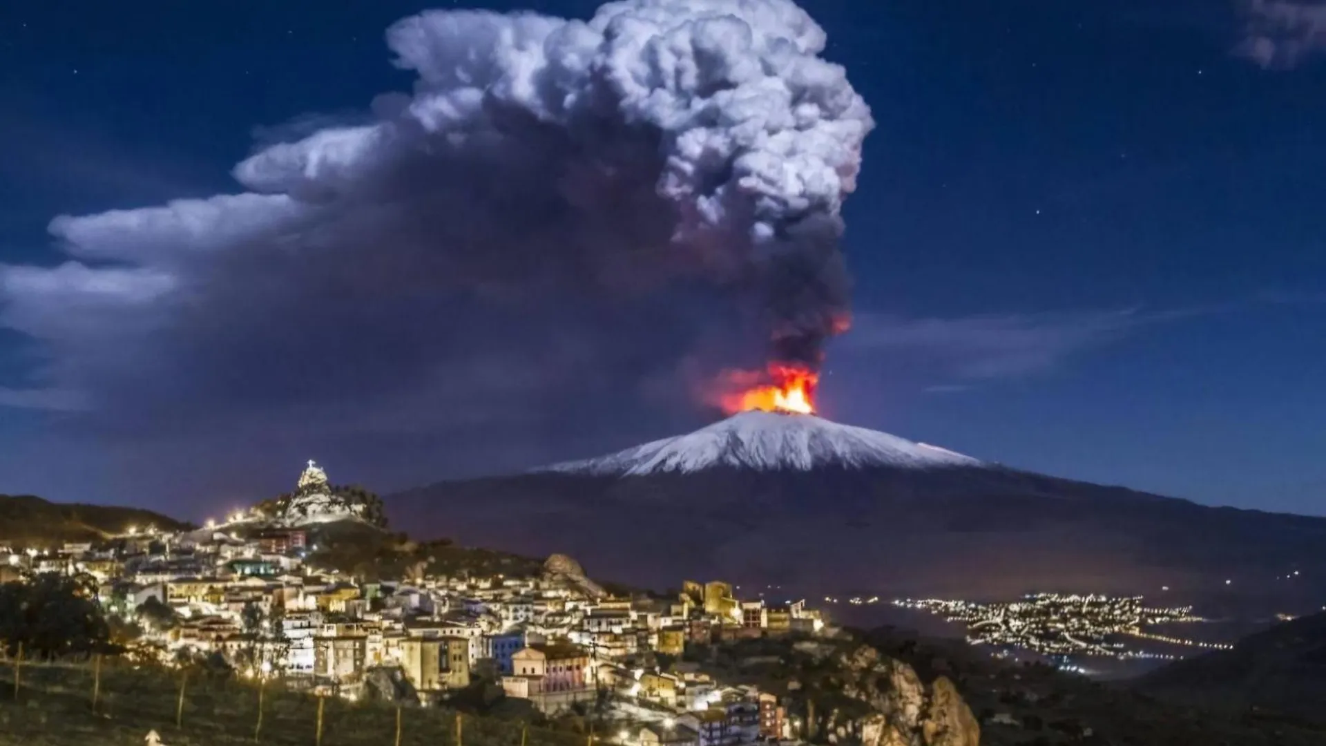 Molo Di Levante Aeroporto di Catania Fontana Rossa 0*,